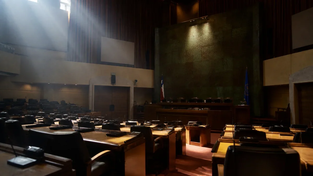 DC se suma a la acusación constitucional contra Rabat y la oposición fijará plazos en la sesión especial de este miércoles
